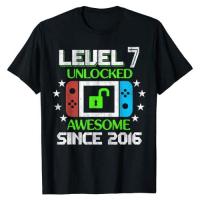 7th Birthday Boy Outfits Level 7 Unlocked Awesome 2016 Video Gamer T-Shirt Present Born In 2016 Gamer Graphic Tee Top Sons Gifts