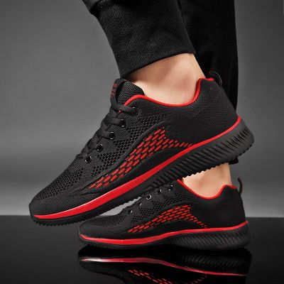 Black Shoes Men Running 2023 Summer Sneakers Breathable Classical Mesh Casual Men Sport Lightweight Male Fashion Tenis Masculino