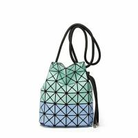 [BAOBAOIssey Miyake] issey Miyake bundle bag geometric diamond bucket bag small ck drawstring bag mk womens bag shoulder messenger bag tide