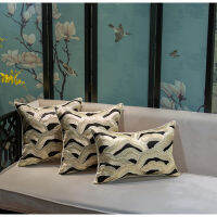 Medicci Home Highly Unique Cushion Cover Chinoiserie Chinese Feature Golden Embroidered Luxury Pillow Case Patio Ho Office