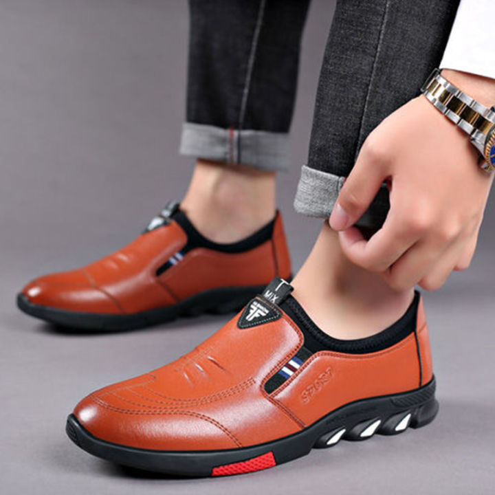 onesunnys-รองเท้าหนังผู้ชาย-ในชีวิตประจําวันลําลองรองเท้าหนังธุรกิจ-หนึ่งรองเท้าเตะเท้า-รองเท้าหนังระบายอากาศได้ดี-รองเท้าหนังสีดํา-รองเท้าหนังสีน้ําตาล-รองเท้าขับรถ