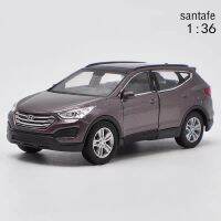 136 Hyundai SUV รถรุ่น TUCSON SANTAFE IX35 Diecasts จำลองโลหะคอลเลกชันดึงกลับรถของเล่นเด็ก Gift888