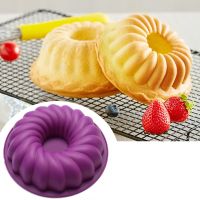 Swirl 3D Mini Muffin Silicone Mold Cupcake Pan Round Cake Pan Cake Tray Baking Moulds Dessert for Baking Decorating Tools