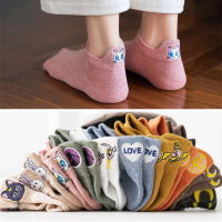 10PairsLot Cartoon Embroidery Women Cotton Socks Set Colorful Fashion Anime Moon Short Heel Sock Girls Pink Happy Kawaii Socks