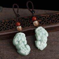 จี้โทรศัพท์มือถือ Jadeite Pixiu ธรรมชาติของแท้พวงกุญแจรถหยกสไตล์จีนจี้ประดับสายโทรศัพท์