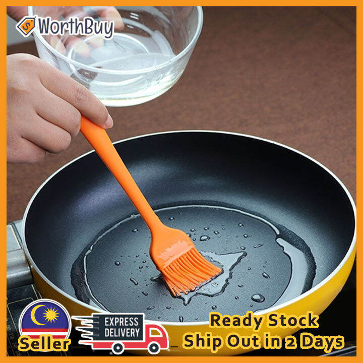 Worthbuy Heat Resistant Cooking Silicone Grilling Barbeque Oil Brush