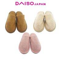 [A NEW HOT]รองเท้าแตะงานตัดเย็บเสื้อผ้า Daiso