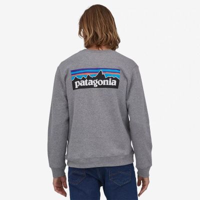 PATAGONIA ผ้าฟลีซคอรอบกลางแจ้งชายโสดชายหญิงมีสามสีพิมพ์ลายคลาสสิค P6 39657