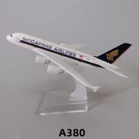 เครื่องบินแอร์บัสแอร์เมอร์สิงคโปร์ขนาด16ซม. A350 A380แอร์เวย์โลหะผสมเหล็กเครื่องบินจำลองสิ่งก่อสร้างเครื่องบินเครื่องบินโมเดลขนาด1/400รถยนต์ไดคาส