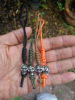 แลนยาร์ด สายแลนยาร์ด (lanyard) สายคล้องมีด พวงกุญแจ paracord 2mm, กะโหลกแสตนเลส (stainless skull)