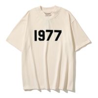 **พร้อมส่ง** เสื้อยืดแขนสั้น ทรงหลวม ลาย FOG 1977 พลัสไซซ์ สําหรับผู้ชาย และผู้หญิง