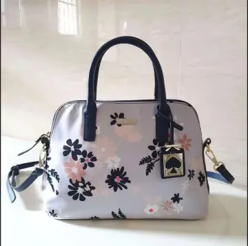 Kate Spade RETAIL bag!! worn by Heart Evangelista❤️ with dustbag na!  sobrang ganda neto 😍😍available onhand 🇵🇭🇺🇸 #katespadeph…