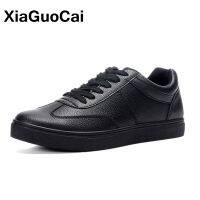 Solid White Men Casual Shoes Sneakers 2021 Spring Autumn Lightweight PU Leather Mens Flats Leisure Trend Black Dropshipping