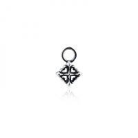 ake ake A la carte Rituals Cross Charm - GM จี้เงินแท้ 925 ลายกางเขน **จำหน่ายเป็นชิ้น ใส่ร้อยชุดต่างหูห่วง A La Carte หรือต้องใช้ตัวเกี่ยวห่วงคล้องต่างหูแยก