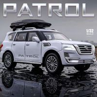 1:32 Nissan Patrol SUV Alloy Car Model Diecast Metal Toy Off-road Vehicles Model Simulation Collection Sound and Light Kids Gift