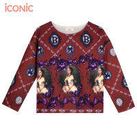 [EXCLUSIVE] iCONiC RED QUEEN XIV TOP #2832 เสื้อผญ ผ้ายืด สีแดงไวน์ เนื้อหนานุ่ม พิมพ์ลาย ขนาด อก30-38" ยาว21" แขนยาว16.5" เสื้อยืดแฟชั่น Oversize เสื้อทำงาน เสื้อออกงาน