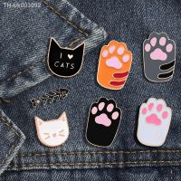 ●▬┋ 1Pcs Cute Cartoon Cat Colorful Foot Pins Acrylic Badges Brooch lapel Pin For Women Clothes On The Backpack Accessories jewelry