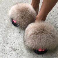 Summer Fur Slippers Fluffy Cute Plush Ladies Flip Flops Luxury Charming Home Outdoor Non-Slip Wear-Resistant Flat Sandals