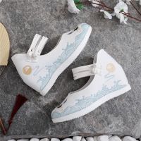 CODiy085671 Old Beijing cloth shoes womens slope heel inner heightening老北京布鞋女坡跟内增高民族风舞蹈绣花鞋百搭古风古装汉服高跟鞋hnvbq93 6.9