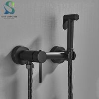 SAFLIHCAR Matte Black Bathroom Bidets Faucet Toilet Cleaner Bidet Sprayer Toilet Faucets Hygienic Bidet Taps Shower Spray Gun