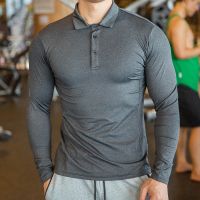 เสื้อโปโลแห้งเร็วผู้ชายเสื้อยืดกีฬารัดรูปแขนยาวรัดรูปออกกำลังกายเสื้อสำหรับออกกำลังกายเข้ายิม