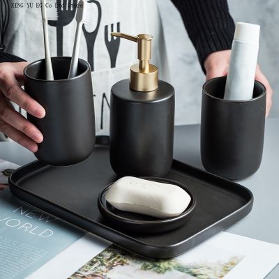 【jw】▥✗♞ Conjunto de cerâmica loção para banheiro acessórios decoração copo preto saboneteira utensílios banheiro