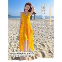 Summer new photo seaside holiday beach skirt super fairy new high-end yellow dress French pleated open back suspender dress sexy dress long skirt 3w