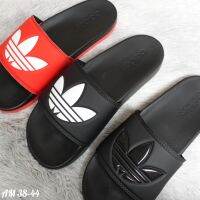 รองเท้าแตะ Adidass มีป้าย Tag ชนช็อปมีกล่อง สวมใส่แล้วทำให้รู้สึกสบายนุ่มไม่แข็งกระด้าง