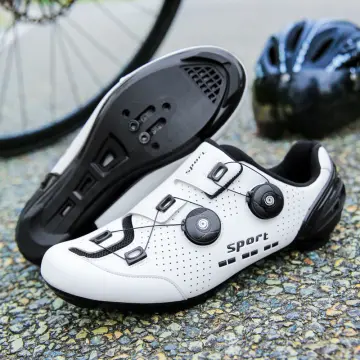 Spin bike shoes online with clips