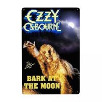 Ozzy Osbourne Dark Prince โลหะดีบุกโลโก้วงร็อคเฮฟวีเมทัลโล่คลับคาเฟ่ร้านอาหาร Man Cave Bar ตกแต่งผนัง 20 * 30 ซม