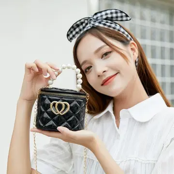 Women's 2023 Ladies Handbag New Pearl Hand Chain Mini Jelly Bag