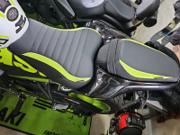 Bantal Alas หนังสังเคราะห์สำหรับ Kawasaki Z900 2017 2018 2019 2020 2021 2022 2023ผ้าคลุมที่นั่งเดี่ยวคนขับมอเตอร์ไซค์