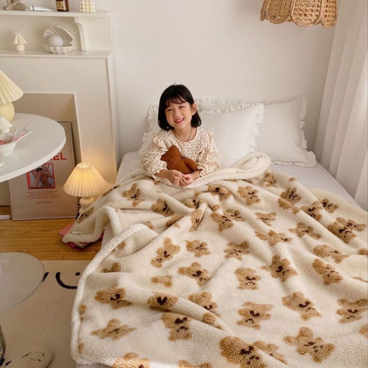 ที่นอนเด็กผ้าสักหลาดขนแกะแบบหนาสองชั้นผ้าห่มเนื้อนุ่มกันหนาวลายการ์ตูนสำหรับฤดูหนาวผ้าห่ม