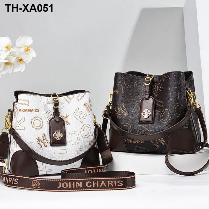 bag-2023-new-luxury-high-capacity-fashion-female-hand-the-bill-of-lading-shoulder-high-grade-joker-inclined-bucket-carrying