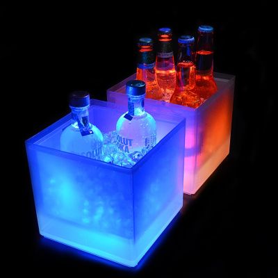 ถังน้ำแข็งLED 1ใบ 3.5L ถังน้ำแข็ง เปลี่ยนสีสันLED Coolerถังคู่ชั้นสแควร์ถาดน้ำแข็งสำหรับบาร์แชมเปญเบียร์ไวน์เครื่องดื่มเบียร์