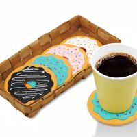 【CW】 4Pcs/Lot Round Donut Coaster Drink Bottle Beer Beverage Cup mat plastics coasters Table Decoration Accessories