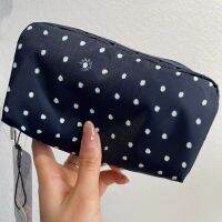 ?ฤดูใบไม้ร่วงใหม่ผลิตภัณฑ์ Luxbao แต่งหน้าขนาดกลาง Dompet Koin กระเป๋าเก็บของขนาดใหญ่ผู้หญิง6511สีน้ำเงินเข้มจุด