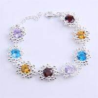 ที่ดีที่สุดขายพลอยเทียมรูปดอกไม้สีสัน Cluster Midnight Reverie Statement Charms สร้อยข้อมือ