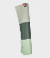 Manduka เสื่อโยคะ Manduka รุ่น eKO® Superlite Travel Yoga Mat 1.5mm - เขียว 3 สี (71")