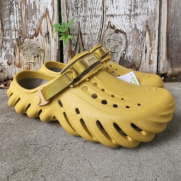 รองเท้าหัวโต-crocs-echo-clog-รองเท้าแตะผู้ชาย-รุ่นใหม่ล่าสุด-รองเท้าหัวโต-รองเท้ารัดส้น-รองเท้าแตะผู้ชาย-รองเท้าครอส์-รองเท้าเพื่อสุขภาพ