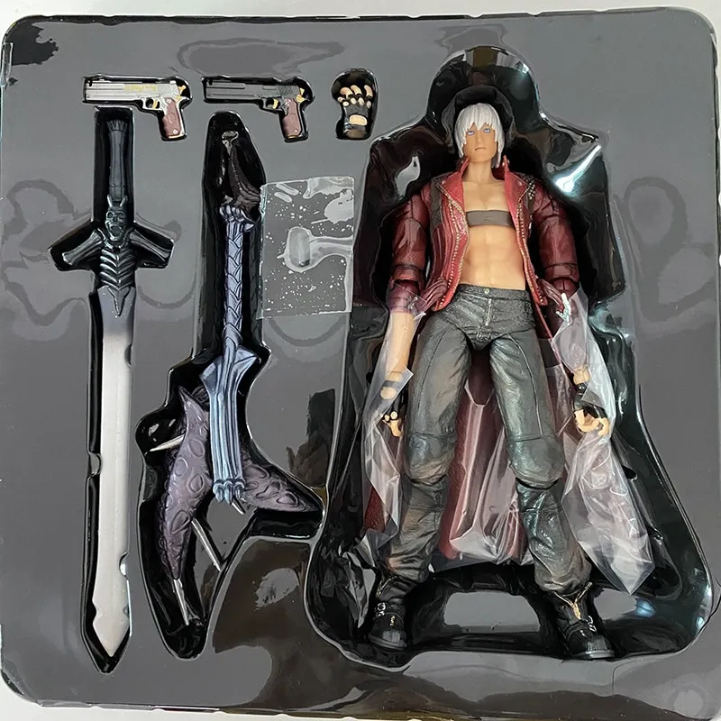 Devil May Cry 4 Dante Play Arts Kai Action Figure