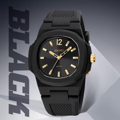 Luxury Quartz Watch Mens Fashion Top Brand SKMEI Wristwatch Business Mens Watches 50M Waterproof Clock For Gift Shockproof