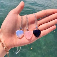 New Elegant Natural Rose Quartz Crystal Peach Heart Stone Pendant Chain Necklace for Women Girls Friends Birthday Party Gifts