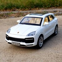 High Simulation 1:32 Cayenne Alloy Car Model Sound And Light 6 Door Metal Pull Back Car For Kids Toys Gifts Free Shipping