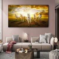 ม้าเจ็ดตัววิ่งบนภาพวาดผ้าใบ Graช้าๆ Wall Art โปสเตอร์พิมพ์สัตว์ Sunset ภาพตกแต่งบ้าน