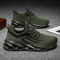 Mens Fashion Outdoor Fitness Walking Shoes Lightweight Running Sneakers Mesh Breathable Chunky Sports Jogging Training Shoes