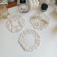 44Retro Lace Coaster ปักลูกไม้ถ้วยนุ่มฉนวนกันความร้อน Coaster Home Decor