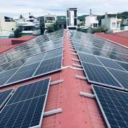 THI CÔNG ÁP MÁI NĂNG LƯỢNG MẶT TRỜI HỆ 5 KWP