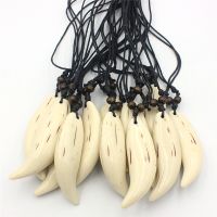 COOL 12PCS Big White Acrylic Tooth Fangs Fake Wolf Teeth Charms Pendants Necklace For Men Women Surfer Amulet Jewelry XL96