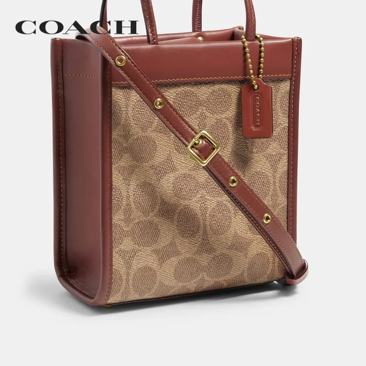 coach-กระเป๋าสะพายข้างผู้หญิงรุ่น-mini-cashin-tote-in-signature-canvas-สีครีม-c5277-b4nq4